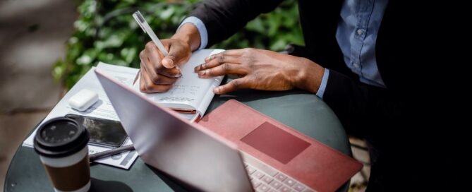 Entreprise 100 % digitale : de l'idée au lancement